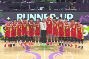 媒体人：过去5年闲聊总绕不过2019 5年后会聊起2025这个夜晚吗？