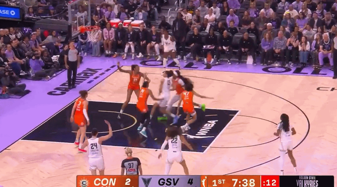 开云APP-太铁了！女武神&amp;amp;阳光首节外线合计12中0，单节合砍24分